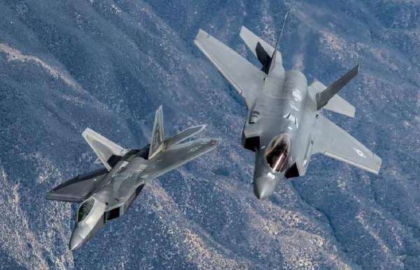 Trump: AS Akan Jual Jet Tempur F-35 ke Arab Saudi Trump: AS Akan Jual Jet Tempur F-35 ke Arab Saudi