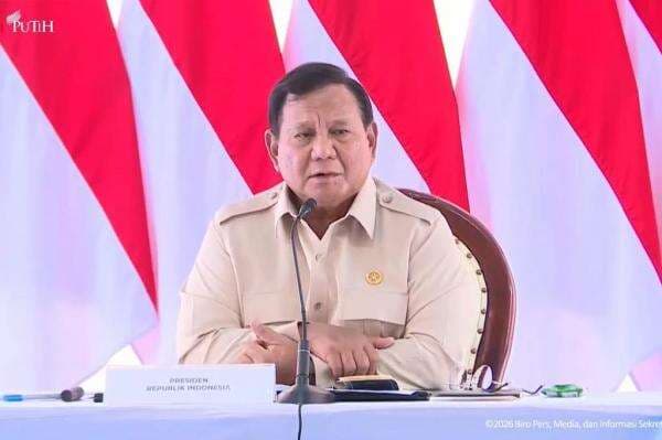 Prabowo Koreksi Istilah Uang Lelah TNI dari Kepala BNPB: Tentara Tak Boleh Lelah Prabowo Koreksi Istilah Uang Lelah TNI dari Kepala BNPB: Tentara Tak Boleh Lelah