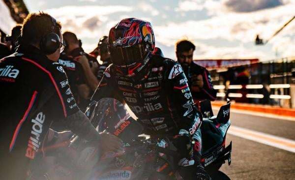 Penyebab Jorge Martin Nyerah di Lap 15 MotoGP Valencia 2025 Penyebab Jorge Martin Nyerah di Lap 15 MotoGP Valencia 2025