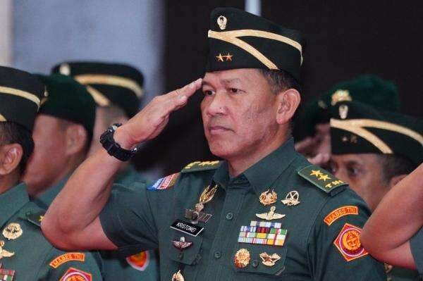 6 Fakta Mayjen Kristomei Sianturi, Pati TNI yang Dilantik Menjadi Pangdam XXI/Radin Inten 6 Fakta Mayjen Kristomei Sianturi, Pati TNI yang Dilantik Menjadi Pangdam XXI/Radin Inten