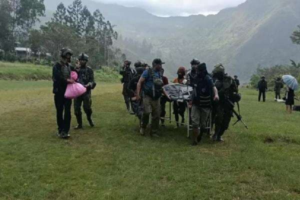 6 Guru Tewas Diserang KKB Papua, Komisi X DPR Desak Pemerintah Lindungi Tenaga Pendidik 6 Guru Tewas Diserang KKB Papua, Komisi X DPR Desak Pemerintah Lindungi Tenaga Pendidik