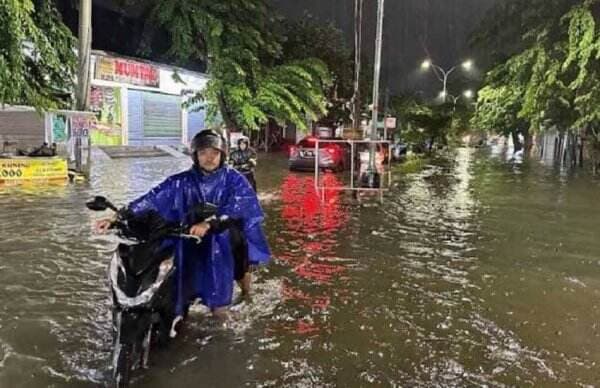 6 Kecamatan di Kota Semarang Terdampak Banjir, BNPB Tuding Cuaca Ekstrem Penyebabnya