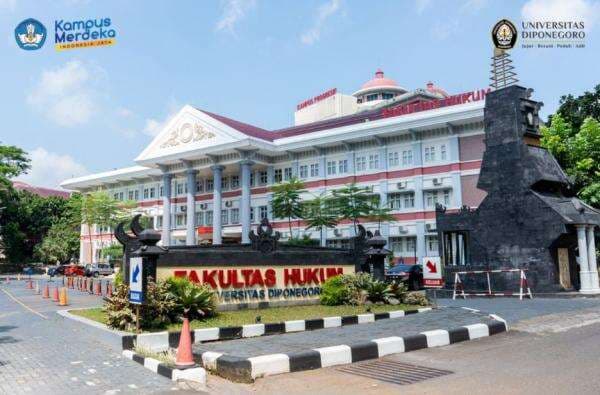 6 Universitas dengan Jurusan Hukum Terbaik Dunia 2025, Daftar di SNBT 6 Universitas dengan Jurusan Hukum Terbaik Dunia 2025, Daftar di SNBT