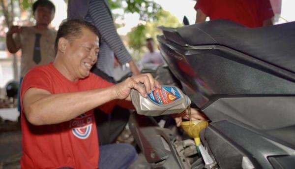 Marak Pelumas Kendaraan Palsu, Produsen Terus Lakukan Investigasi Marak Pelumas Kendaraan Palsu, Produsen Terus Lakukan Investigasi