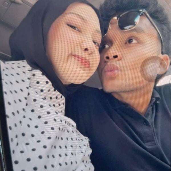 Viral! Alasan Jule Selingkuh, Netizen Sebut Capek Dihamili Terus Viral! Alasan Jule Selingkuh, Netizen Sebut Capek Dihamili Terus