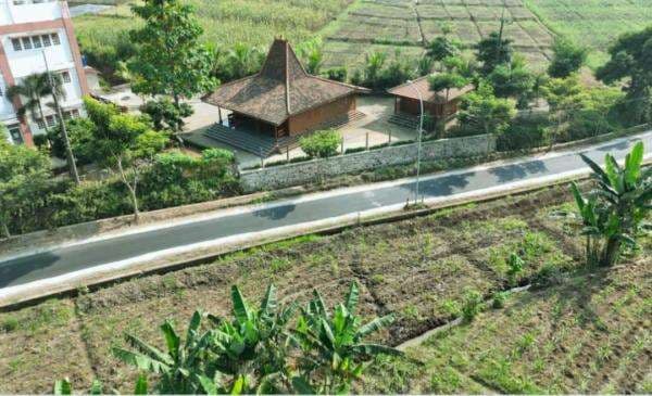 PUPR Jombang Tuntaskan Peningkatan Ruas Jalan Bareng-Pulosari, Akses Perekonomian Semakin Lancar PUPR Jombang Tuntaskan Peningkatan Ruas Jalan Bareng-Pulosari, Akses Perekonomian Semakin Lancar