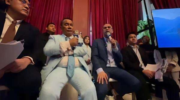 Raffi Ahmad Bawa Saksi Kunci Kasus Blueray, Blak-blakan Tolak Barang Gratisan Raffi Ahmad Bawa Saksi Kunci Kasus Blueray, Blak-blakan Tolak Barang Gratisan