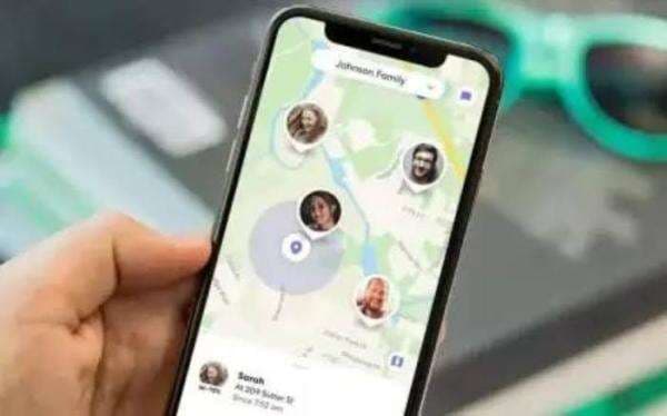 Begini Cara Melacak Lokasi Seseorang dengan WhatsApp dan Google Maps Begini Cara Melacak Lokasi Seseorang dengan WhatsApp dan Google Maps