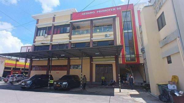 Mantan Kepala Dinas Pemkab Bojonegoro, Mangkir dari Pemeriksaan Polisi Terkait Dugaan Pungli Mantan Kepala Dinas Pemkab Bojonegoro, Mangkir dari Pemeriksaan Polisi Terkait Dugaan Pungli