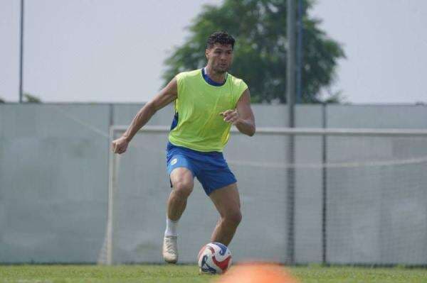 GBLA Jadi Neraka! Julio Cesar Termotivasi Hancurkan Persija GBLA Jadi Neraka! Julio Cesar Termotivasi Hancurkan Persija