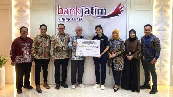 MNC Life dan Bank Jatim Perluas Layanan Asuransi Jiwa Kredit untuk Perkuat Mitigasi Risiko MNC Life dan Bank Jatim Perluas Layanan Asuransi Jiwa Kredit untuk Perkuat Mitigasi Risiko