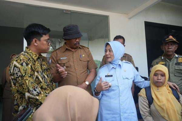 Polemik Pencemaran PT Sata Tec, Guru Paud Diintimidasi: Kamu Semut, Jangan Melawan Gajah! Polemik Pencemaran PT Sata Tec, Guru Paud Diintimidasi: Kamu Semut, Jangan Melawan Gajah!