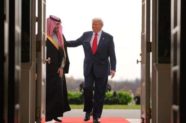 Fantastis, Pangeran Saudi MBS Guyur Amerika Investasi Rp16.743 Triliun Fantastis, Pangeran Saudi MBS Guyur Amerika Investasi Rp16.743 Triliun