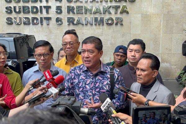 Silfester Matutina Tolak Dieksekusi, bakal Ajukan PK Lagi Silfester Matutina Tolak Dieksekusi, bakal Ajukan PK Lagi