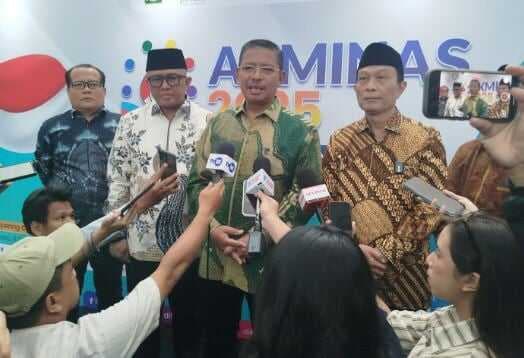 Diingatkan Pesan Gus Dur, Mahasiswa Lintas Agama Diminta Tak Pilih-Pilih Tebar Kebaikan Diingatkan Pesan Gus Dur, Mahasiswa Lintas Agama Diminta Tak Pilih-Pilih Tebar Kebaikan