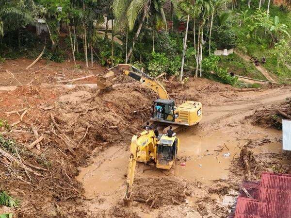 BNPB Ungkap Status 12 Wilayah Terdampak Banjir Sumatera Berubah Jadi Transisi Darurat BNPB Ungkap Status 12 Wilayah Terdampak Banjir Sumatera Berubah Jadi Transisi Darurat