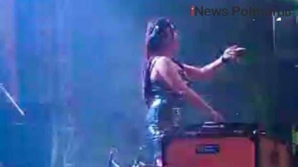 Dugem di Tengah Defisit: Pemkab Polman Dihujani Kritik Usai Tampilkan DJ Seksi di Malam Tahun Baru Dugem di Tengah Defisit: Pemkab Polman Dihujani Kritik Usai Tampilkan DJ Seksi di Malam Tahun Baru