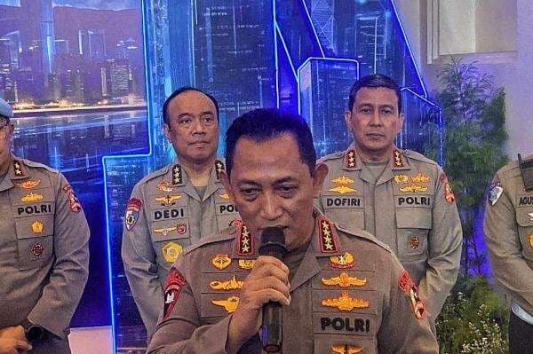 Kapolri Perintahkan Tembak Perusuh di Mako Brimob dan Asrama Polisi dengan Peluru Karet Sesuai SOP Kapolri Perintahkan Tembak Perusuh di Mako Brimob dan Asrama Polisi dengan Peluru Karet Sesuai SOP