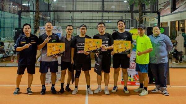 MNC Sekuritas Dukung Padel Gathering untuk Perkuat Literasi Pasar Modal MNC Sekuritas Dukung Padel Gathering untuk Perkuat Literasi Pasar Modal