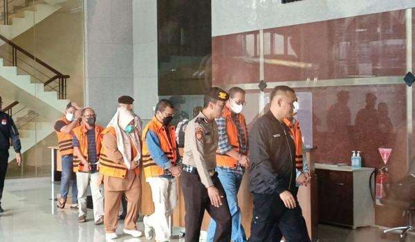 KPK Tetapkan 6 Tersangka usai Terjaring OTT di Ogan Komering Ulu KPK Tetapkan 6 Tersangka usai Terjaring OTT di Ogan Komering Ulu