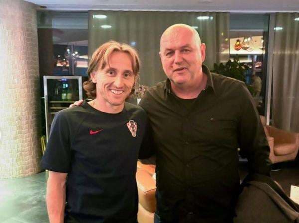 Pelatih Persib Bandung Bojan Hodak Ungkap Alasan Bertemu Luka Modric di Kroasia Pelatih Persib Bandung Bojan Hodak Ungkap Alasan Bertemu Luka Modric di Kroasia
