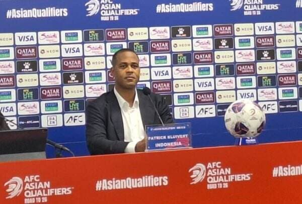 Patrick Kluivert Ngamuk Usai Tahu Fans Garuda dan Keluarga Pemain Sulit Masuk Stadion di Laga Timnas Indonesia vs Arab Saudi Patrick Kluivert Ngamuk Usai Tahu Fans Garuda dan Keluarga Pemain Sulit Masuk Stadion di Laga Timnas Indonesia vs Arab Saudi