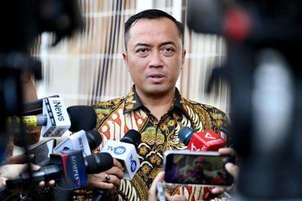 Istana Ungkap Rencana Merger GoTo dan Grab, Danantara Dilibatkan Istana Ungkap Rencana Merger GoTo dan Grab, Danantara Dilibatkan