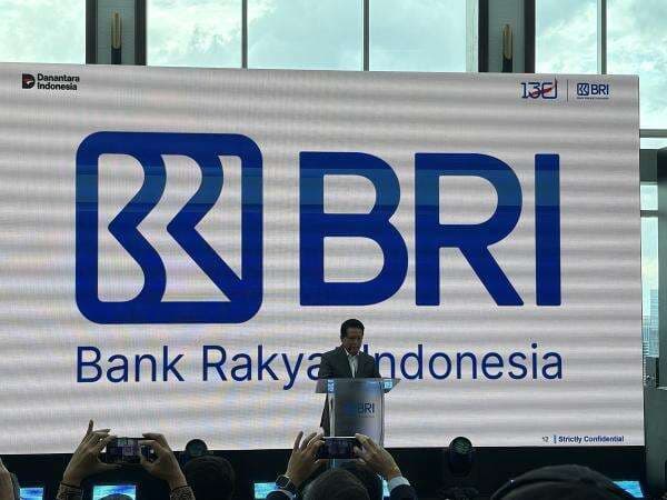 Resmi Rebranding, BRI Ubah Logo ke Nusantara Blue untuk Jangkau Gen Z Resmi Rebranding, BRI Ubah Logo ke Nusantara Blue untuk Jangkau Gen Z