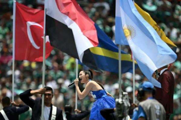 EJAE Curi Perhatian di Pembukaan Piala Dunia 2026, Bawakan Lagu Resmi FIFA dalam Bahasa Korea EJAE Curi Perhatian di Pembukaan Piala Dunia 2026, Bawakan Lagu Resmi FIFA dalam Bahasa Korea