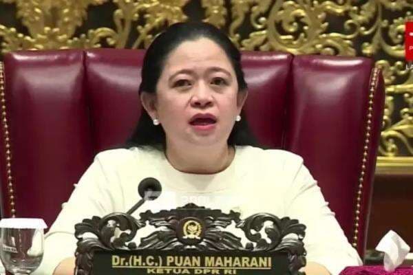 Ketua DPR Puan Maharani Kaji Usulan Pemakzulan Gibran dari Jabatan Wapres Ketua DPR Puan Maharani Kaji Usulan Pemakzulan Gibran dari Jabatan Wapres