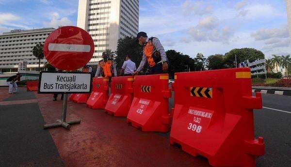 Catat! Ini 8 Ruas Jalan Jakarta bakal Ditutup Sementara saat Kunjungan Raja Yordania Catat! Ini 8 Ruas Jalan Jakarta bakal Ditutup Sementara saat Kunjungan Raja Yordania