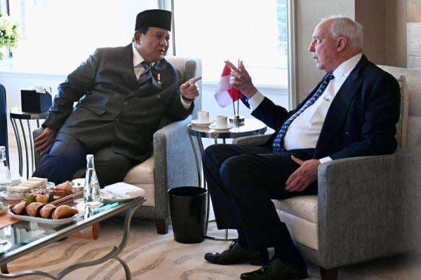 Prabowo Bertemu Eks PM Australia Paul Keating, Diskusi Dinamika Global Prabowo Bertemu Eks PM Australia Paul Keating, Diskusi Dinamika Global