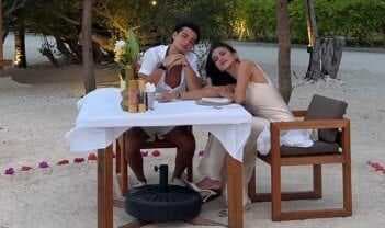 Momen Olla Ramlan Pamer Mesra Liburan Bareng Pacar Brondong Tristan Molina Momen Olla Ramlan Pamer Mesra Liburan Bareng Pacar Brondong Tristan Molina