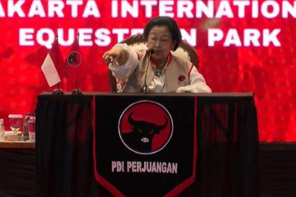 Megawati Semprot Buzzer yang Goreng Isu Bencana: Kamu Punya Perikemanusiaan Apa Tidak? Megawati Semprot Buzzer yang Goreng Isu Bencana: Kamu Punya Perikemanusiaan Apa Tidak?
