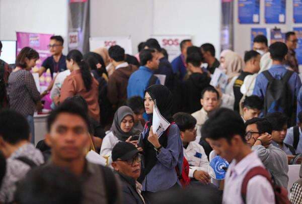 7 Juta Orang di Indonesia Masih Jadi Pengangguran, Kemnaker Ungkap 2 Masalah Utamanya 7 Juta Orang di Indonesia Masih Jadi Pengangguran, Kemnaker Ungkap 2 Masalah Utamanya