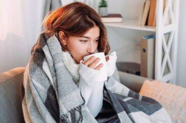 7 Tips Mudah Menyembuhkan Batuk Pilek, Semua Bahan Ada di Rumah! 7 Tips Mudah Menyembuhkan Batuk Pilek, Semua Bahan Ada di Rumah!