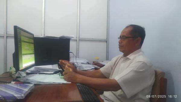 Pemohon KTP Elektronik Meningkat: Kepala TPDK Belik Keluhkan Printer Rusak Pemohon KTP Elektronik Meningkat: Kepala TPDK Belik Keluhkan Printer Rusak