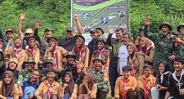 Yayasan Kabua Dana Rasa Inisiasi Gerakan Penanaman Pohon Kemiri di Bima Yayasan Kabua Dana Rasa Inisiasi Gerakan Penanaman Pohon Kemiri di Bima