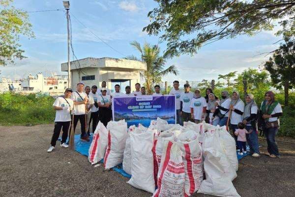 Peringati Hari Laut Sedunia 2026, ASDP Bersihkan Lebih dari 13 Ton Sampah Laut dan Pesisir Peringati Hari Laut Sedunia 2026, ASDP Bersihkan Lebih dari 13 Ton Sampah Laut dan Pesisir
