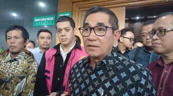 Sidang Korupsi Minyak Mentah, Kuasa Hukum Kerry Riza Sebut Tak Ada Dakwaan Oplos BBM Sidang Korupsi Minyak Mentah, Kuasa Hukum Kerry Riza Sebut Tak Ada Dakwaan Oplos BBM