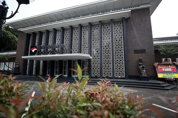 Danantara Bakal Jajaki Peluang Investasi ke Luar Negeri Danantara Bakal Jajaki Peluang Investasi ke Luar Negeri