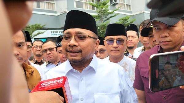 Blak-blakan! Kuasa Hukum Buka Suara usai Yaqut Jadi Tersangka Korupsi Kuota Haji Blak-blakan! Kuasa Hukum Buka Suara usai Yaqut Jadi Tersangka Korupsi Kuota Haji