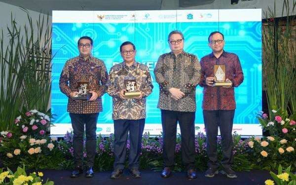 Kemenkraf Luncurkan Pelatihan Gig Economy dan AI Challenge untuk Gen Z di Jakarta Kemenkraf Luncurkan Pelatihan Gig Economy dan AI Challenge untuk Gen Z di Jakarta