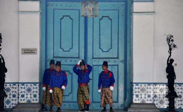 Keraton Solo Memanas, Penobatan Gusti Purbaya sebagai PB XIV Diprotes Keluarga Keraton Solo Memanas, Penobatan Gusti Purbaya sebagai PB XIV Diprotes Keluarga