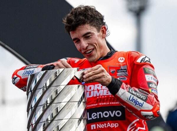 Marc Marquez Kecelakaan Parah di MotoGP Mandalika 2025, Eks Pembalap: Untung Gelar Juara Sudah Diamankan Marc Marquez Kecelakaan Parah di MotoGP Mandalika 2025, Eks Pembalap: Untung Gelar Juara Sudah Diamankan