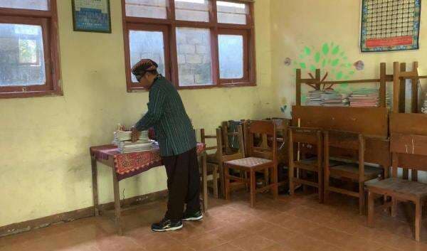 Miris, SDN Setono Ponorogo Kembali Tak Dapat Siswa di Tahun Ajaran Baru Miris, SDN Setono Ponorogo Kembali Tak Dapat Siswa di Tahun Ajaran Baru