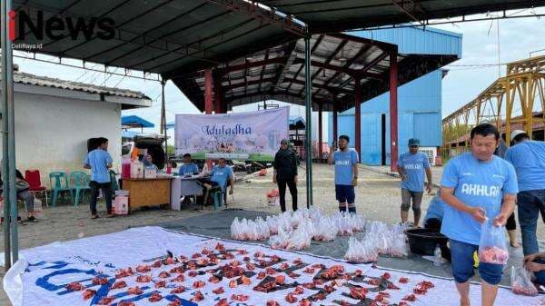 Pelindo Regional 1 Belawan Sembelih 4 Ekor Lembu untuk Qurban Iduladha 1446 H Pelindo Regional 1 Belawan Sembelih 4 Ekor Lembu untuk Qurban Iduladha 1446 H