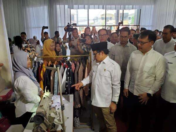 Berkunjung ke Mojokerto, Menko PM Sebut Sinergi Pemberdayaan Ekonomi Kunci Kesejahteraan Masyarakat Berkunjung ke Mojokerto, Menko PM Sebut Sinergi Pemberdayaan Ekonomi Kunci Kesejahteraan Masyarakat