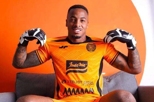 Kiper Persija Kirim Ancaman! Siap Bikin Bali United Mati Kutu Kiper Persija Kirim Ancaman! Siap Bikin Bali United Mati Kutu