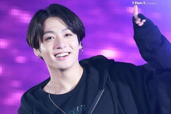 Jungkook BTS Diisukan Pacari Winter aespa, Agensi Bungkam! Jungkook BTS Diisukan Pacari Winter aespa, Agensi Bungkam!